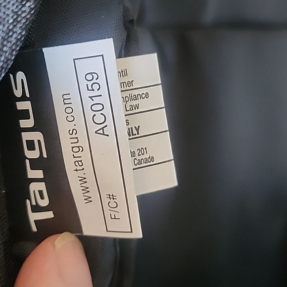 Targus Sport backpack (NWT) - Picture 8 of 11